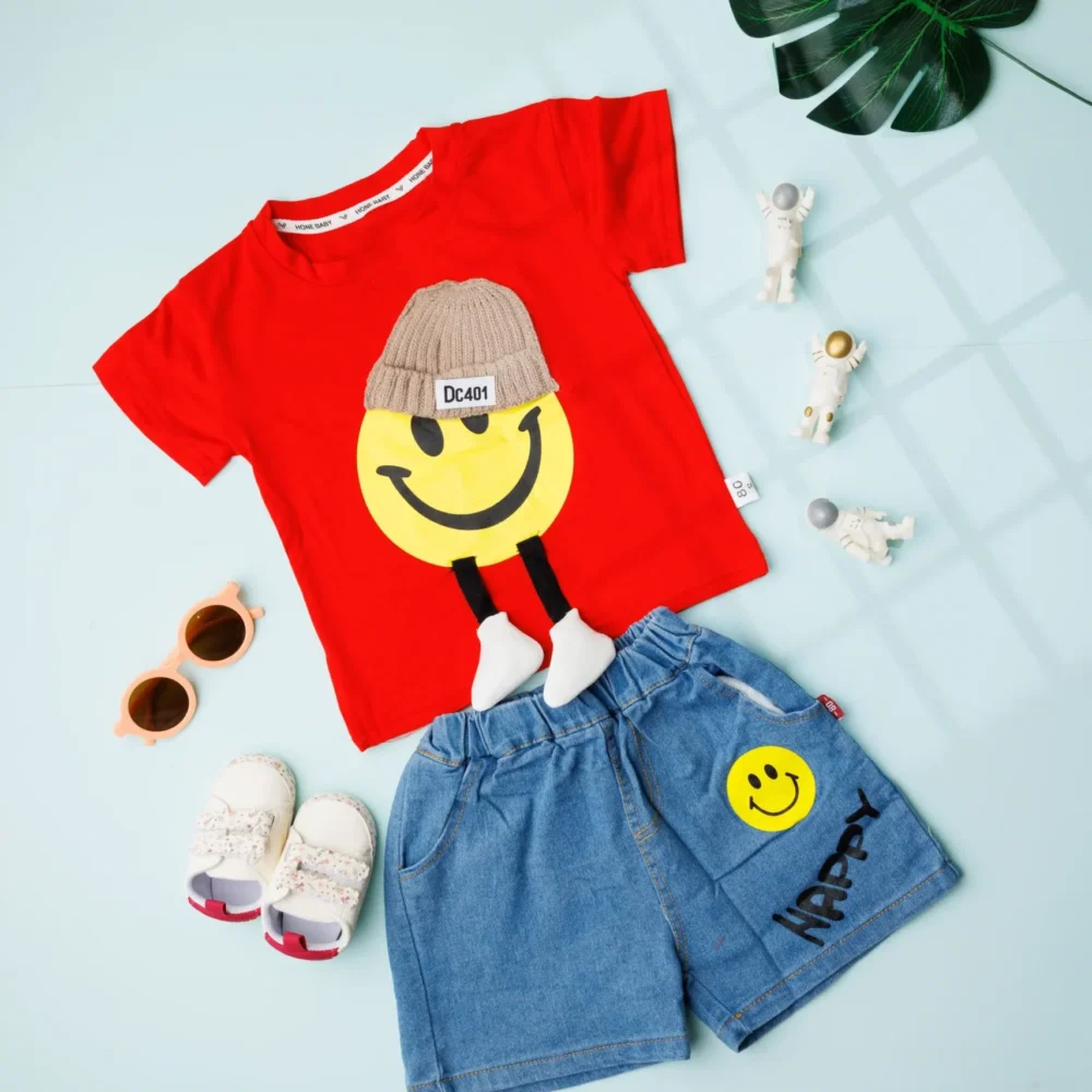 Happy Face Print T-Shirt & Denim Shorts