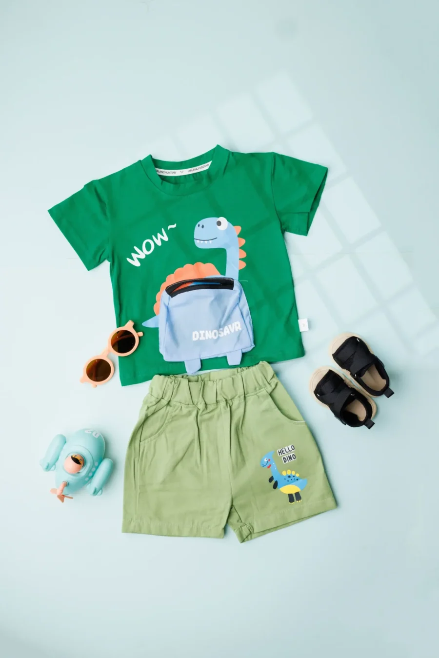 Crew Neck T-Shirt And Shorts - Image 5