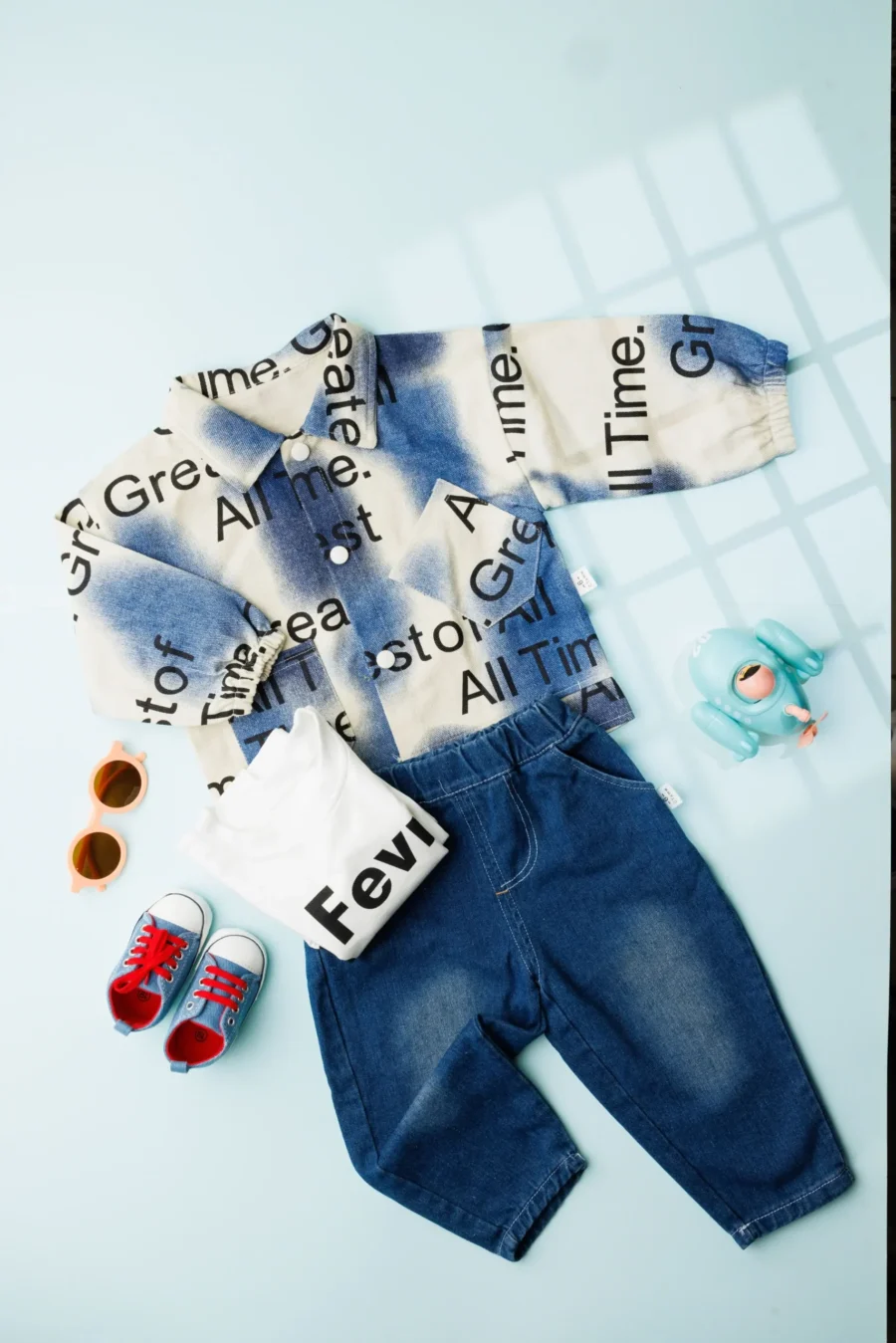 Text Print Jacket Inside T-Shirt And Denim Jeans - Image 5