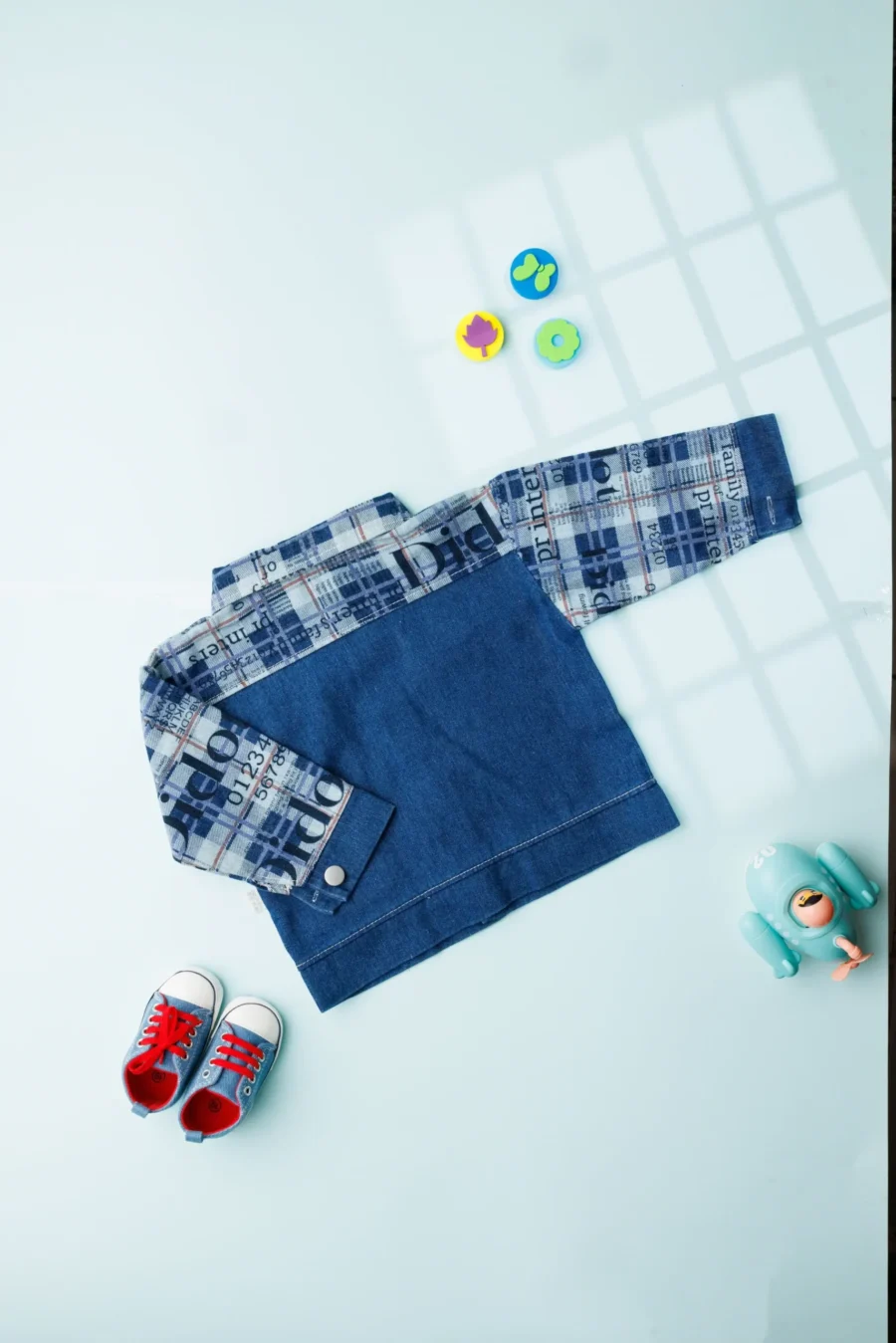 Printed Jacket Inside T-Shirt And Denim Joggers - Image 5
