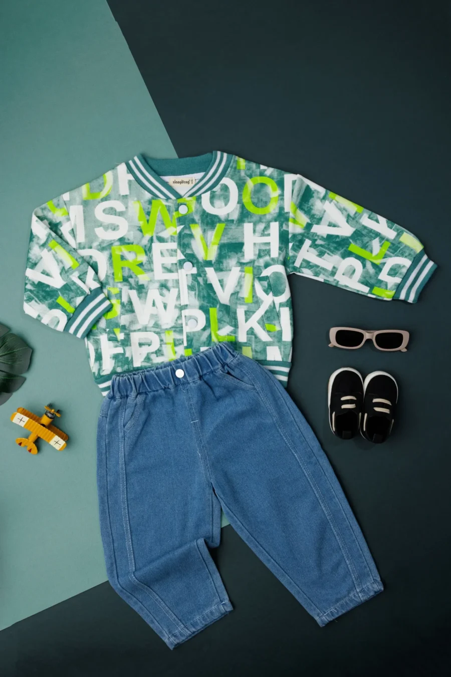 Text Print Jacket,  Inside Striped T-Shirt And Jeans Set - Image 8