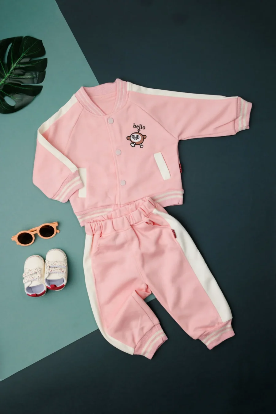 Jacket With cartoon purse inside t-shirt & Trousers - Image 13