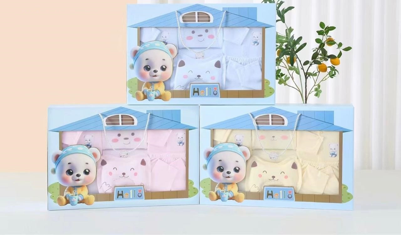 Hello New Born Unisex Baby's Clothing Gift Set- 12Pcs